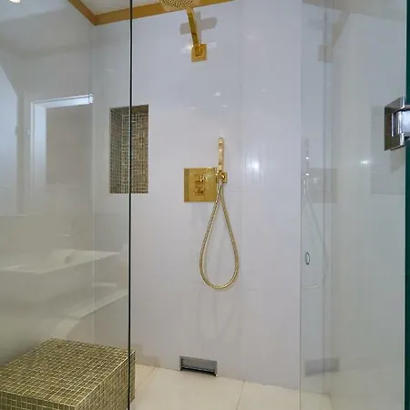 Fdg Royal Apartamento *
